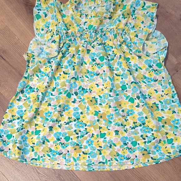 Floral Ruffle Sleeve Top - Picture 1 of 2